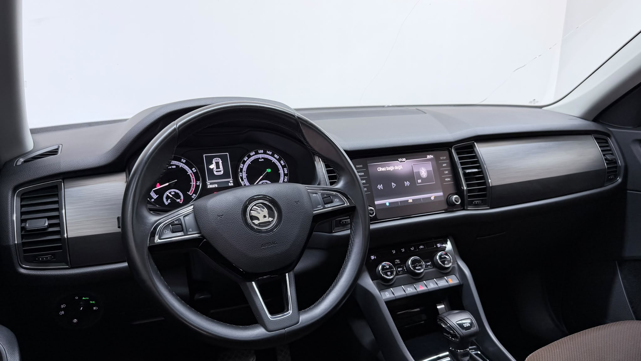 SKODA KODIAQ 10
